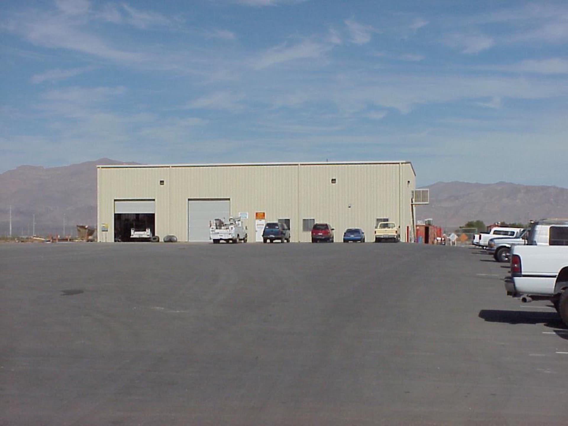 DOW Industries Office/Industrial — photo 5