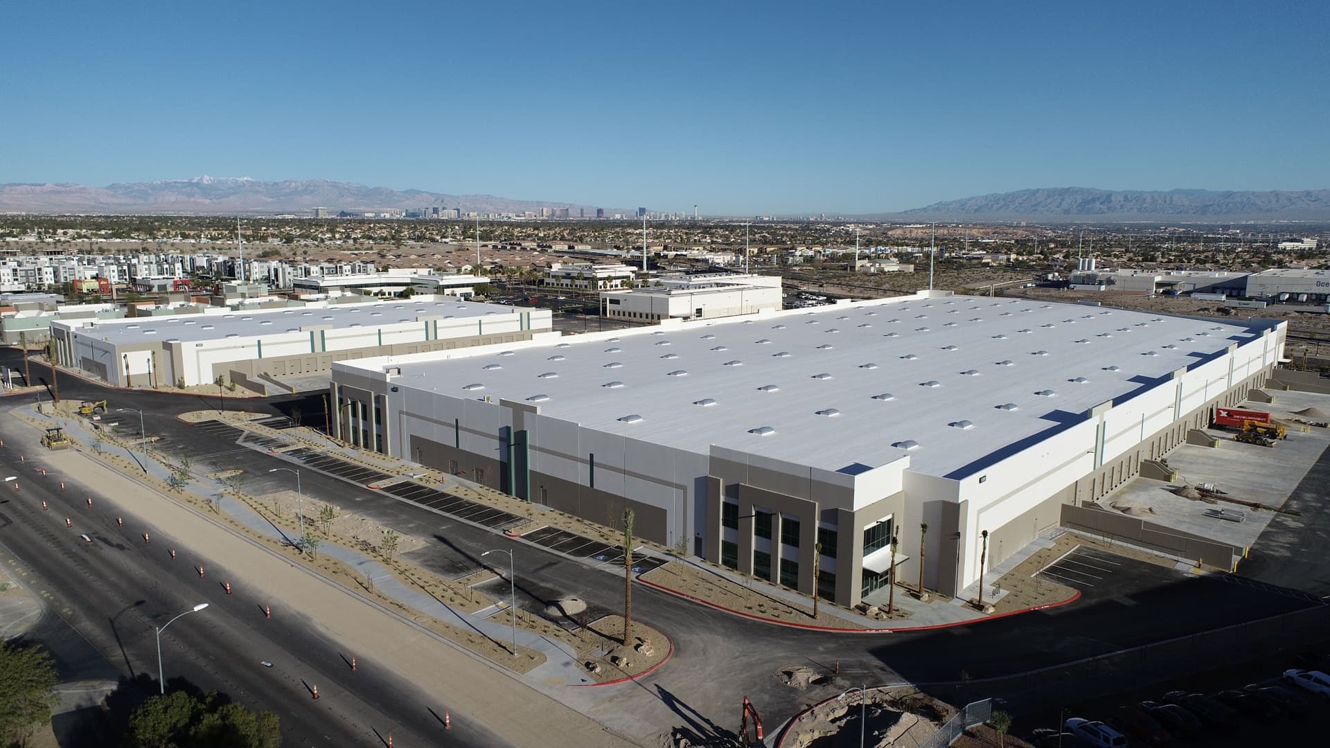 Stephanie Commerce Center — photo 6